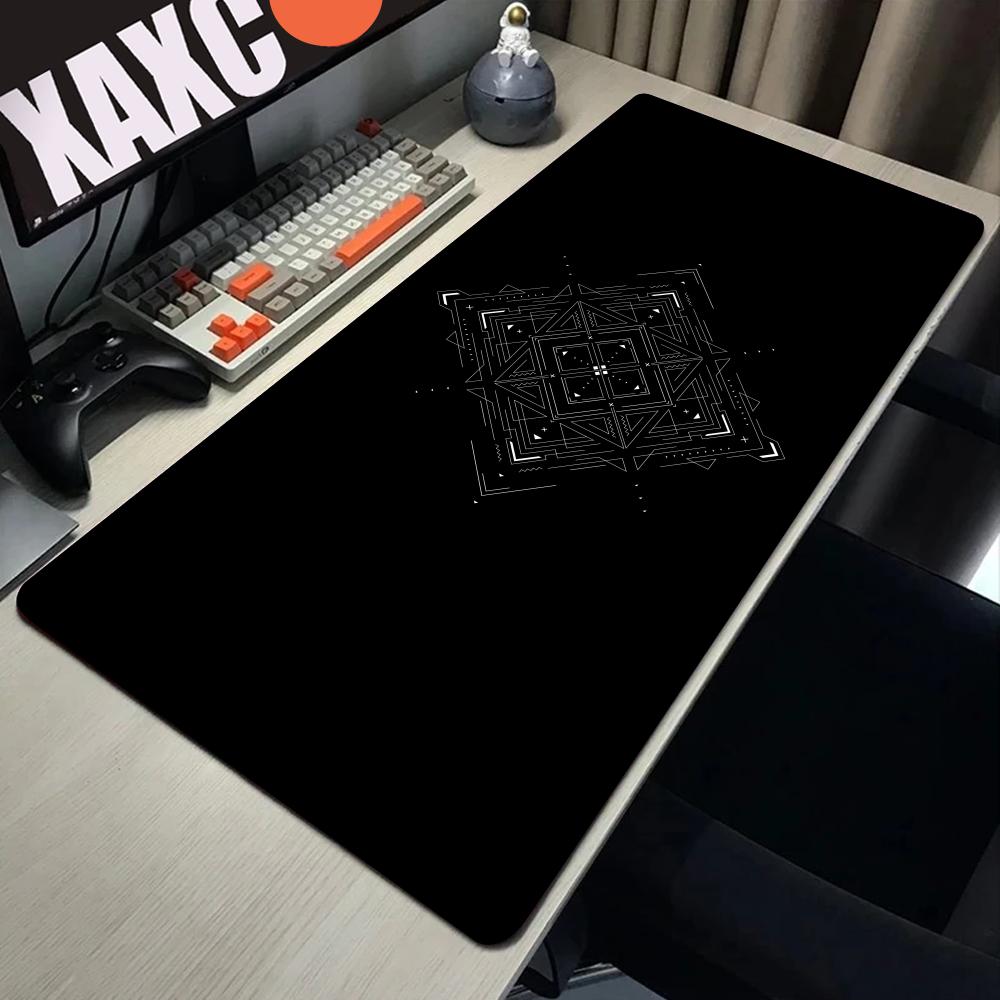 HYBXAXC Black White Geometric  - Desk Setup Black And White reseña y precio
